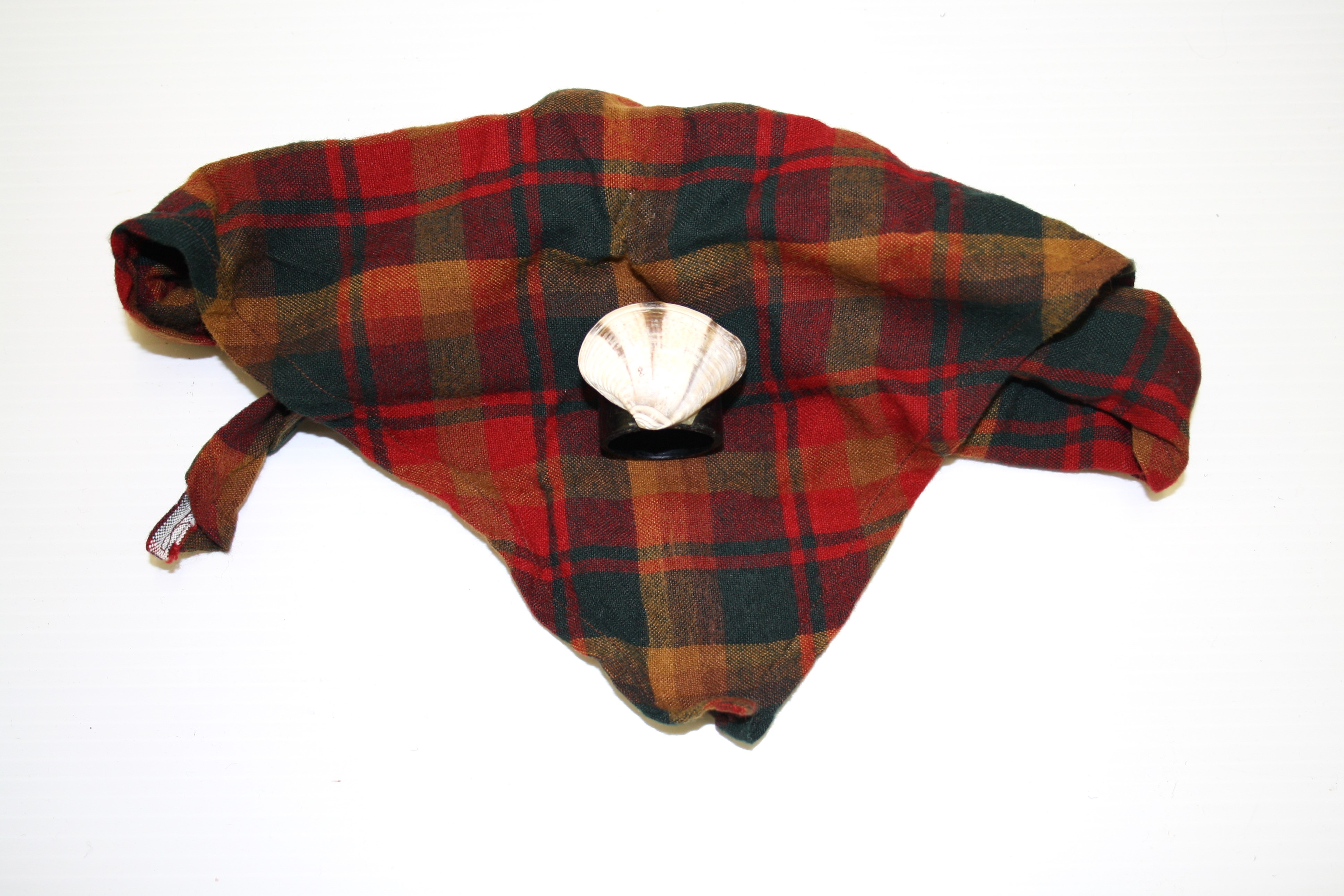 Tartan Necker with Shell Woggle