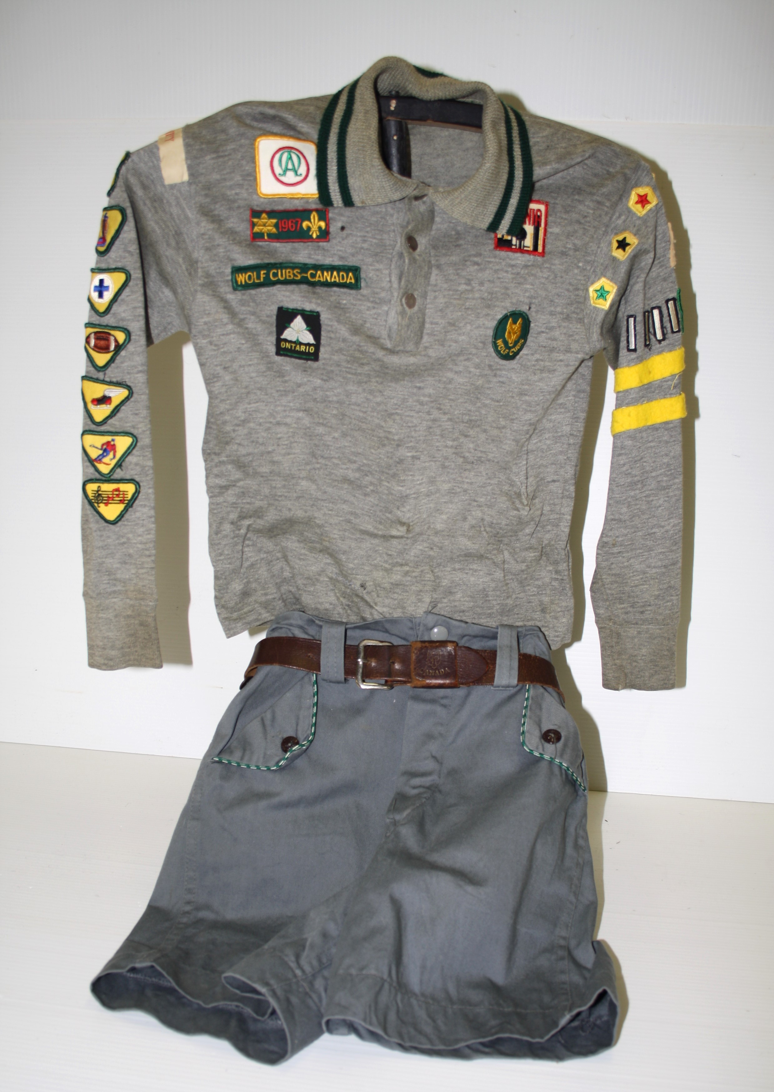 Wolf Cub Grey Uniform & Shorts