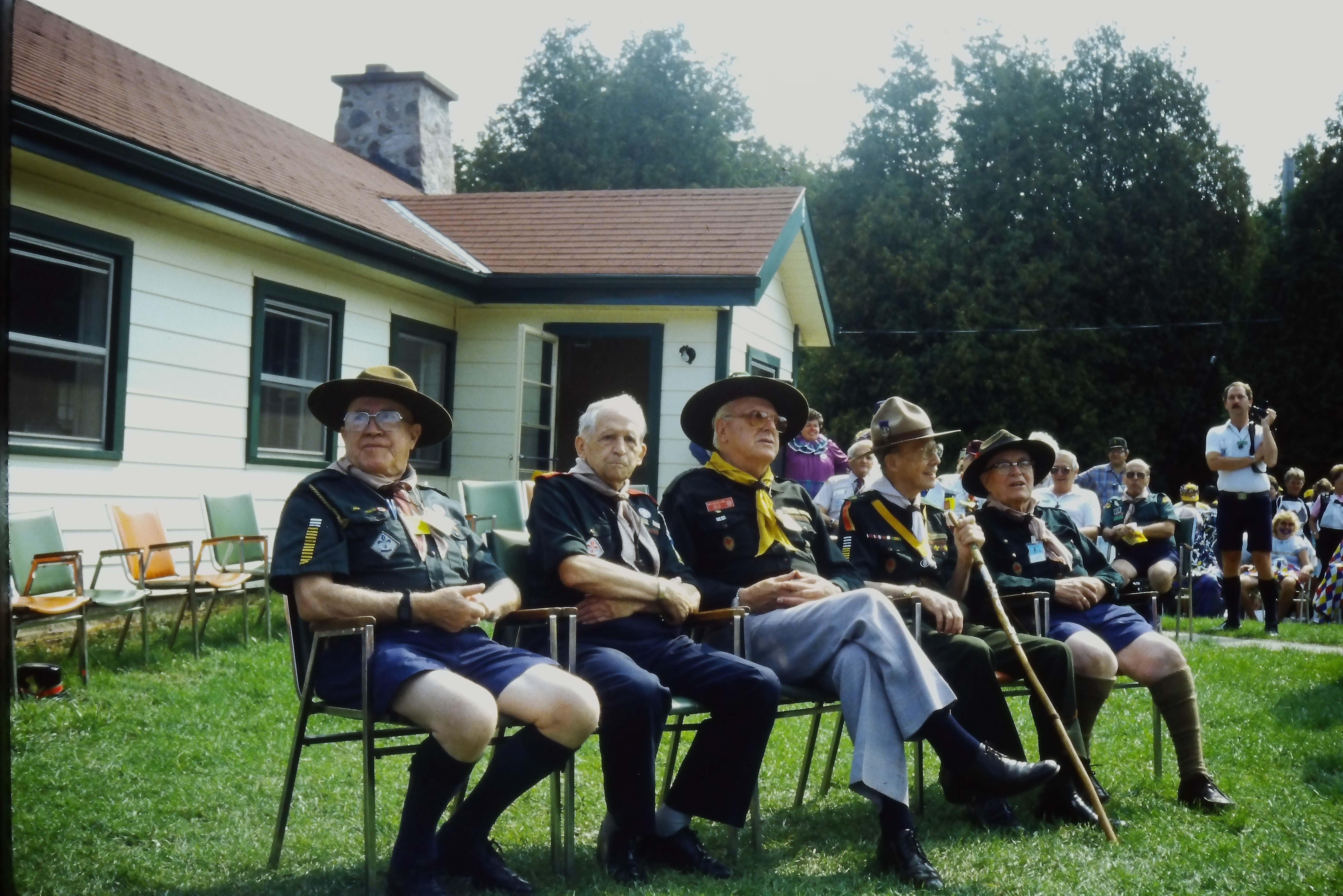 Old timers at Parade of the Years