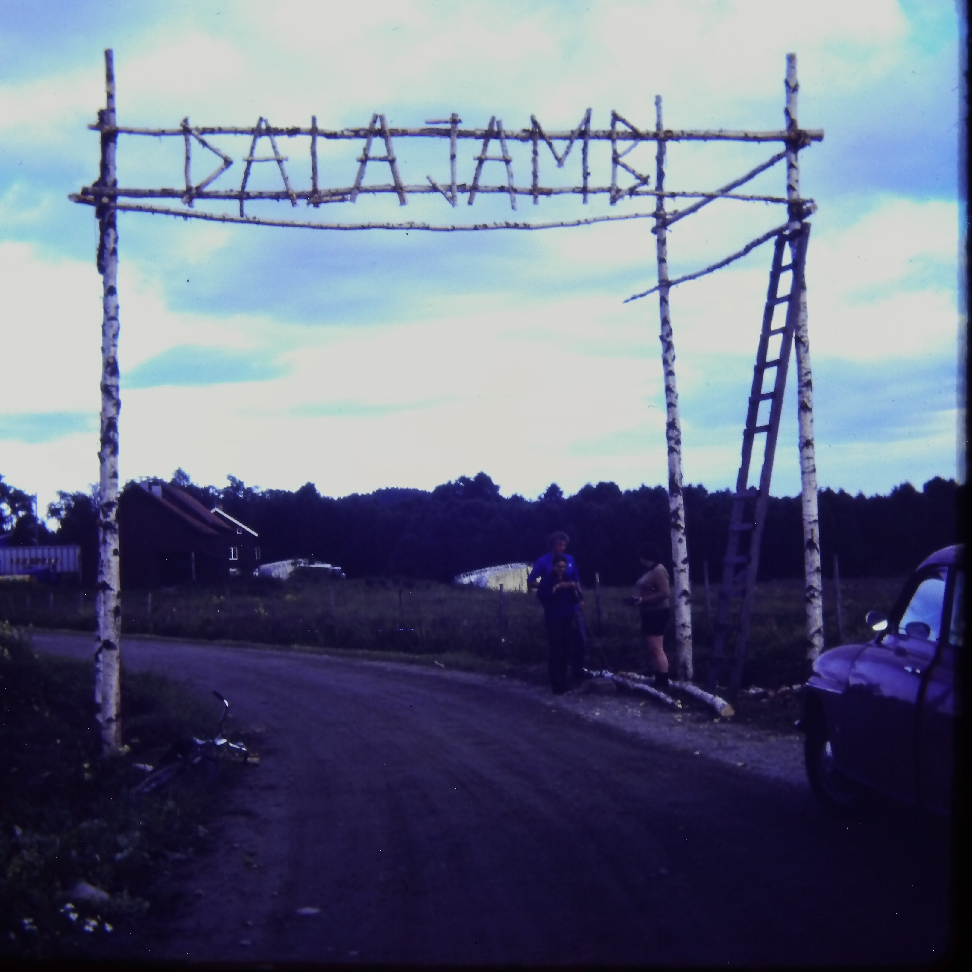 Dalajamb gate (not completed)